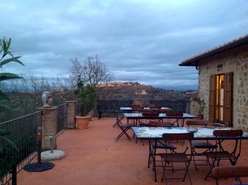 La Corte Del Cavalierino Montepulciano Stazione Buitenkant foto